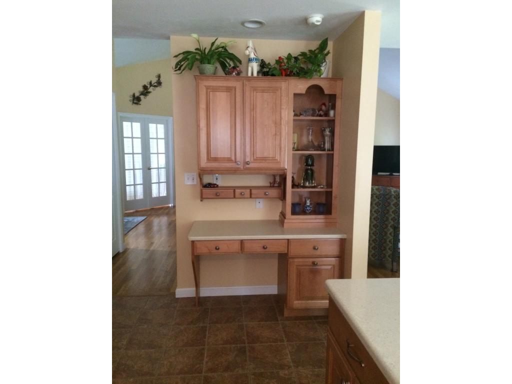 34 Josiah Bartlett Road, Unit 34 Amherst, NH 03031 - Photo 7 of 20 Gallery Image 7