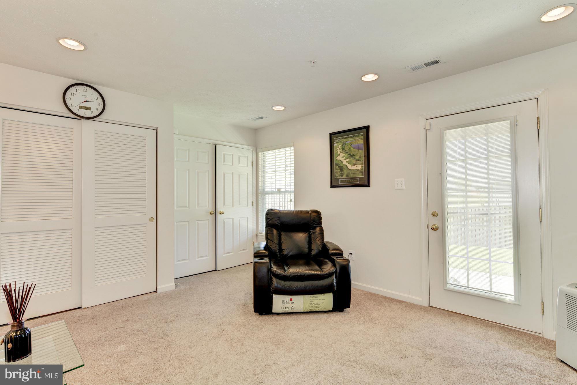 9851 Decatur Road Baltimore, MD 21220 - Photo 5 of 24 a living room with furniture