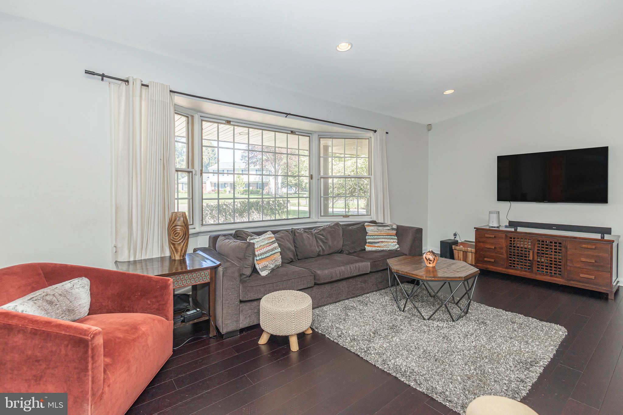 661 Nancy Road Yardley, PA 19067 - Photo 26 of 72 Living Room with Huge Bay Window