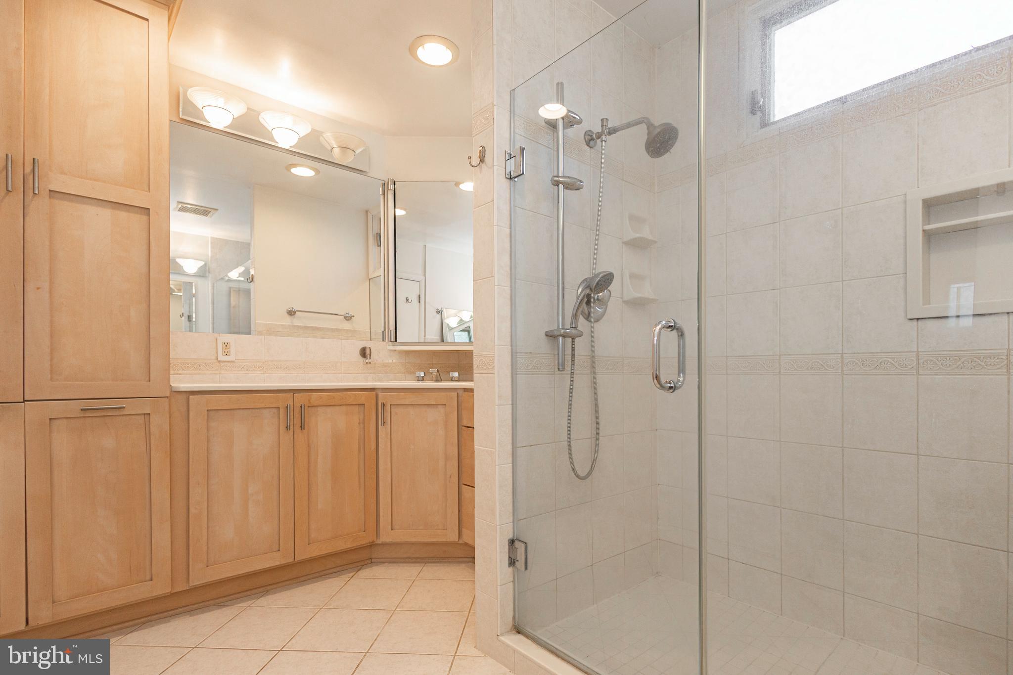 661 Nancy Road Yardley, PA 19067 - Photo 35 of 72 Primary Bathroom, 2 Separate Vanities
