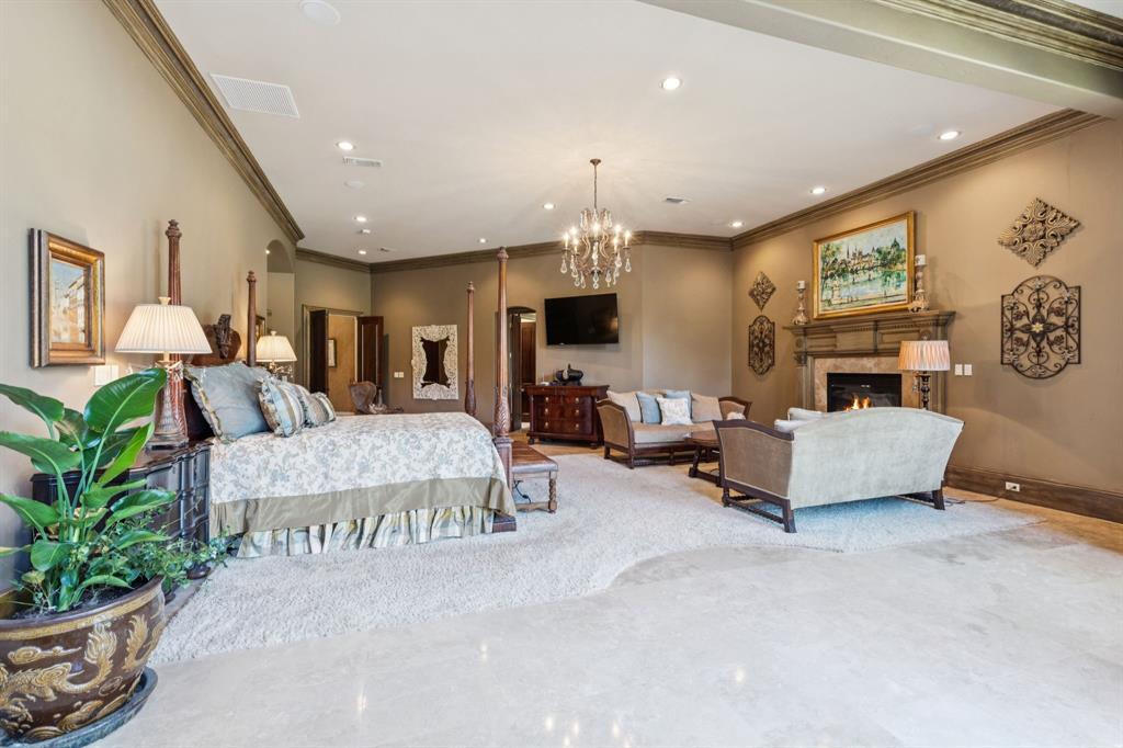 2100 Cavalier Way Flower Mound, TX 75022 - Photo 12 of 40