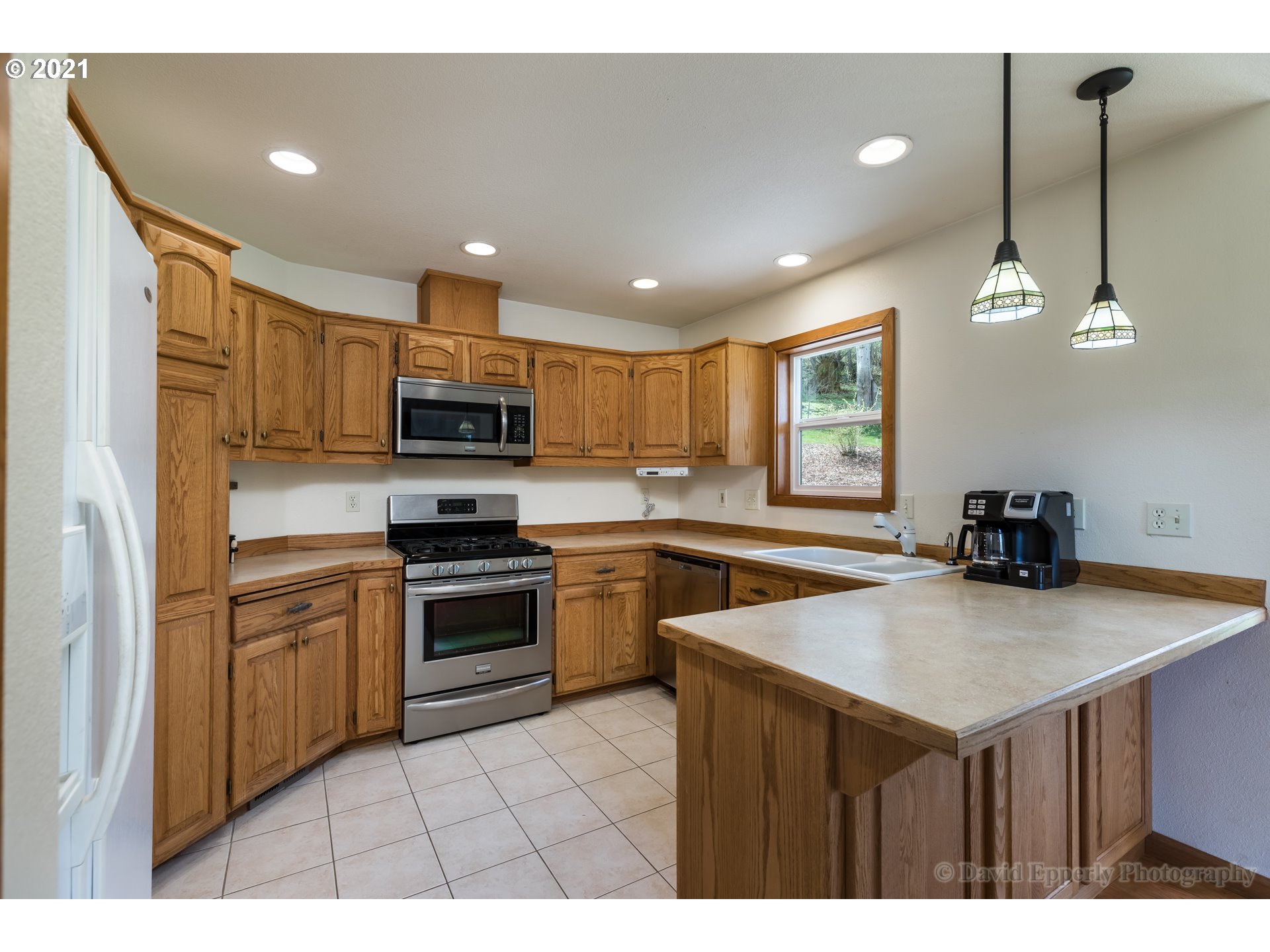 75077 Larson Road Rainier, OR 97048 - Photo 8 of 30 Gallery Image 8