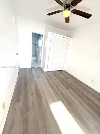 $1,500 | Foster Road, Hallandale Beach, FL 33009