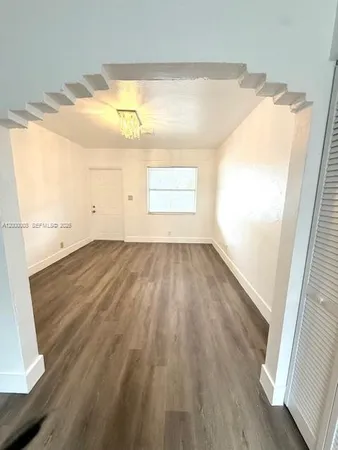 $1,450 | Foster Road, Hallandale Beach, FL 33009