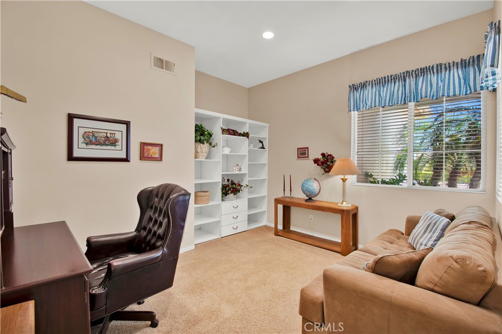 1287 Riviera Avenue Banning, CA 92220 - Photo 23 of 51 Office/Den