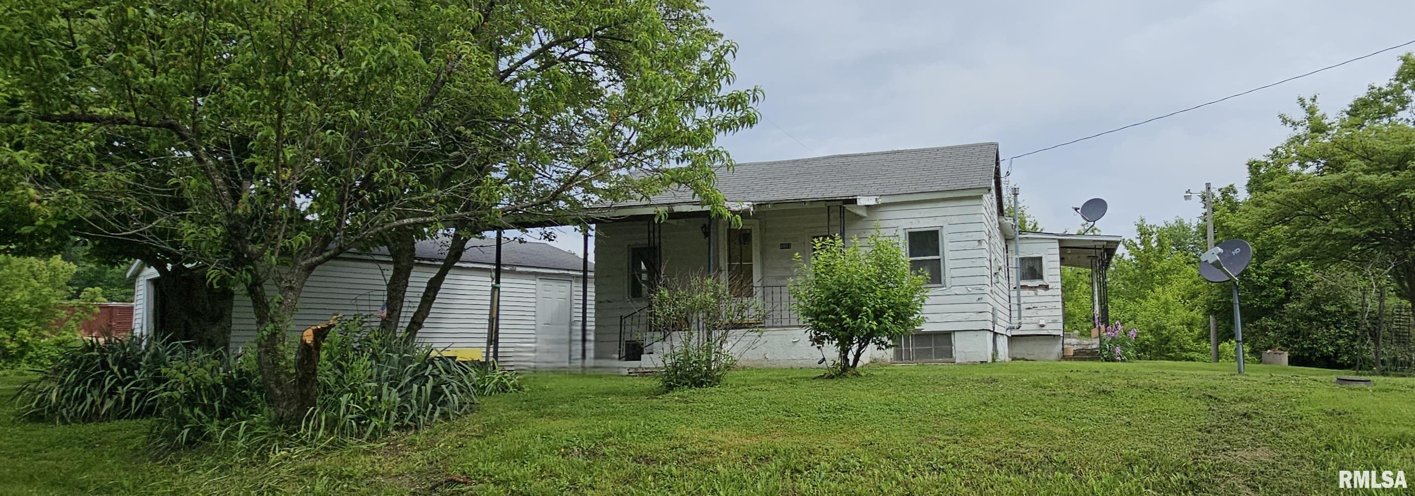 4801 Quail Run Road Salem, IL 62881 - Photo 1 of 10