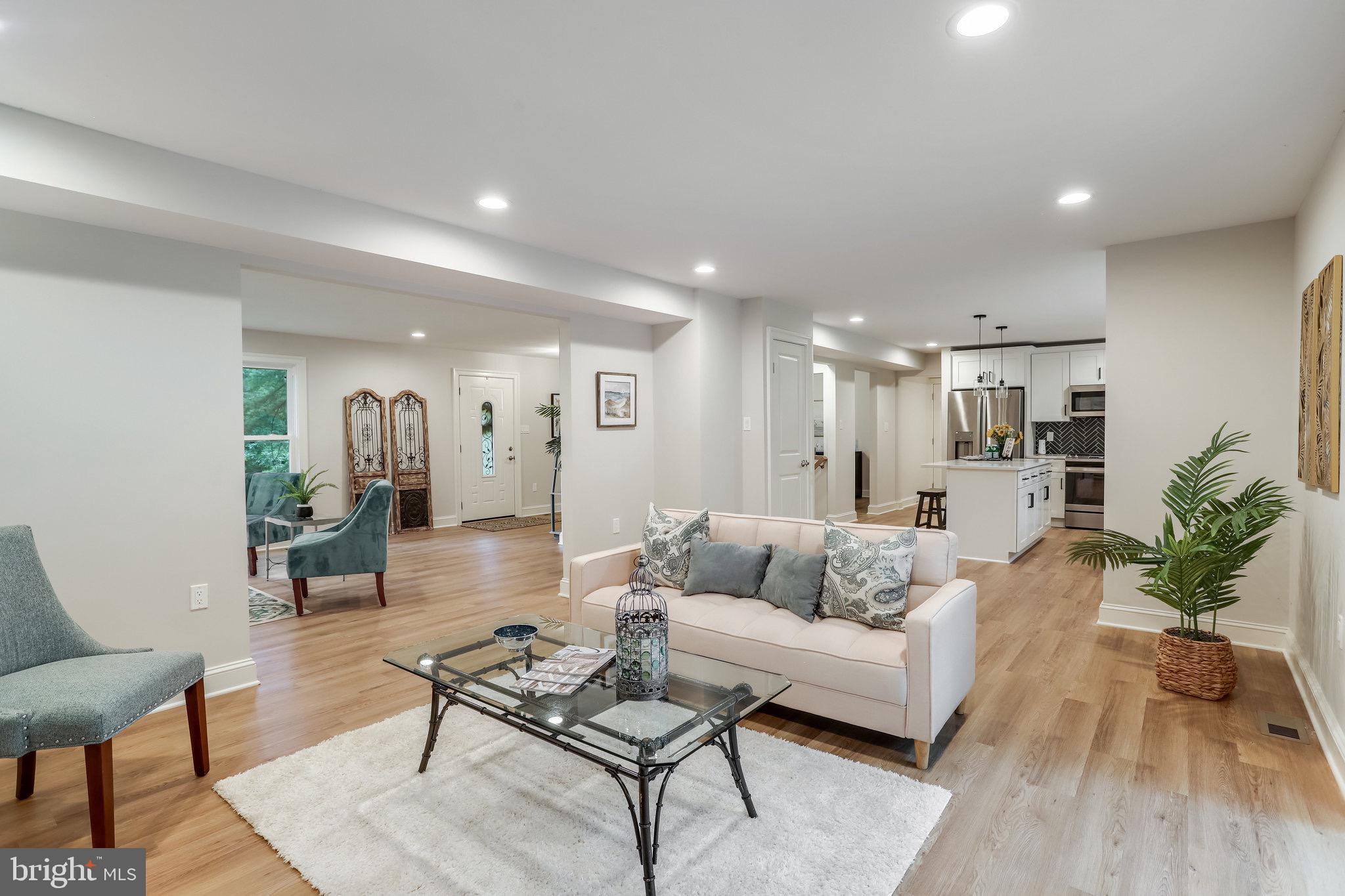 11208 Hunting Horn Lane Reston, VA 20191 - Photo 22 of 69 Gallery Image 22