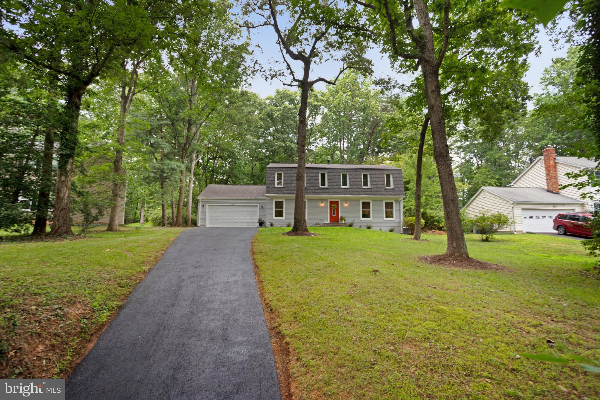 11208 Hunting Horn Lane Reston, VA 20191 - Photo 3 of 69 Street View