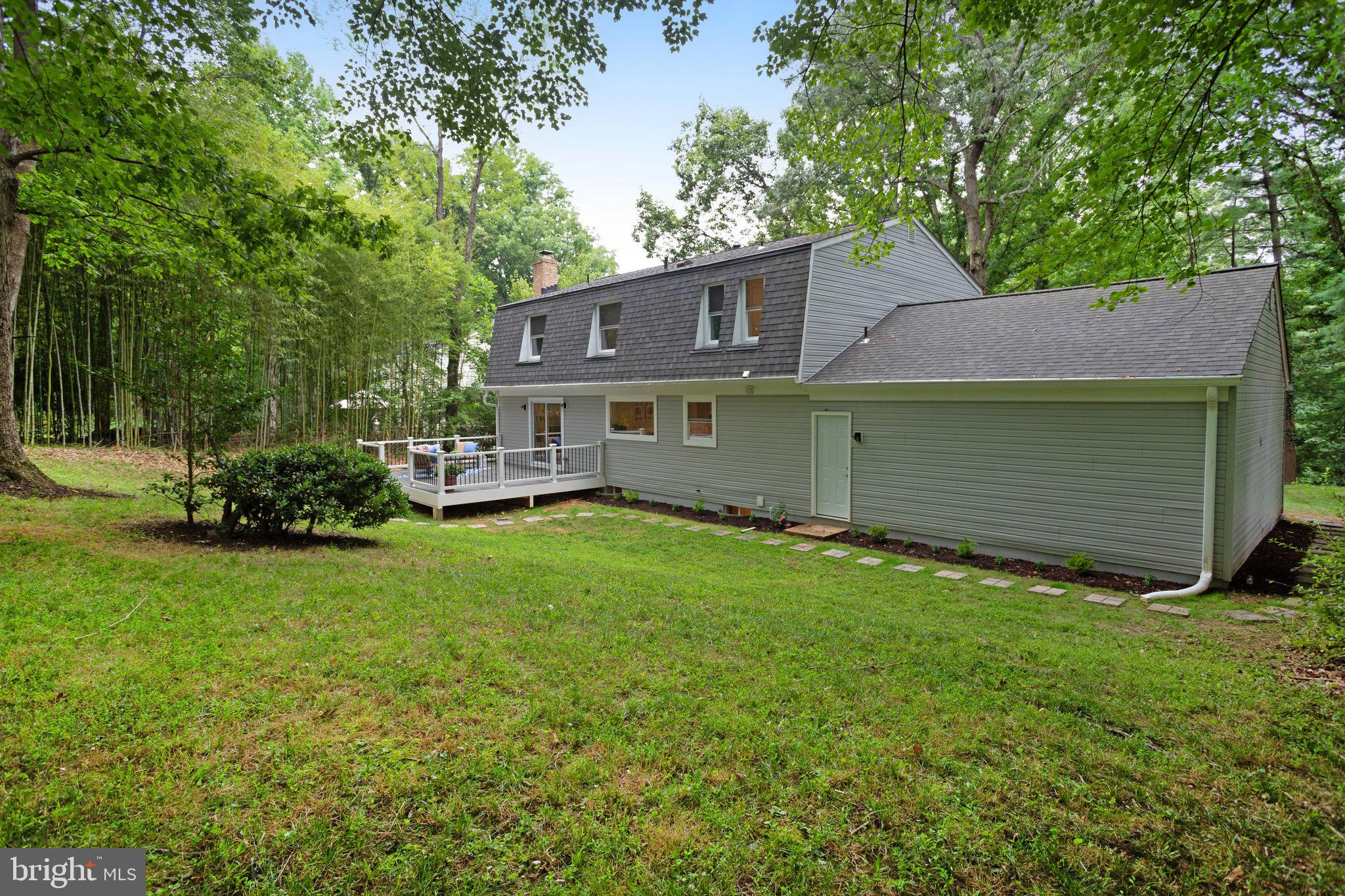 11208 Hunting Horn Lane Reston, VA 20191 - Photo 66 of 69 Gallery Image 66