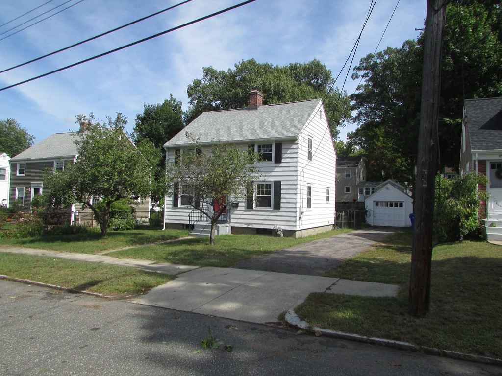 193 Dayton Street Springfield, MA 01118 - Photo 1 of 7
