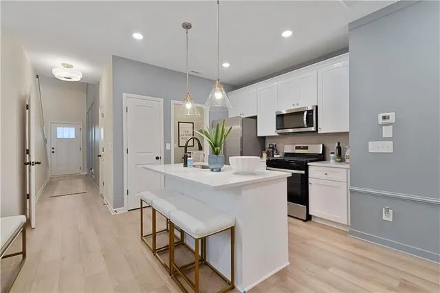 $369,993 | 259 Abbotts Xing Circle, Hampton, GA 30228