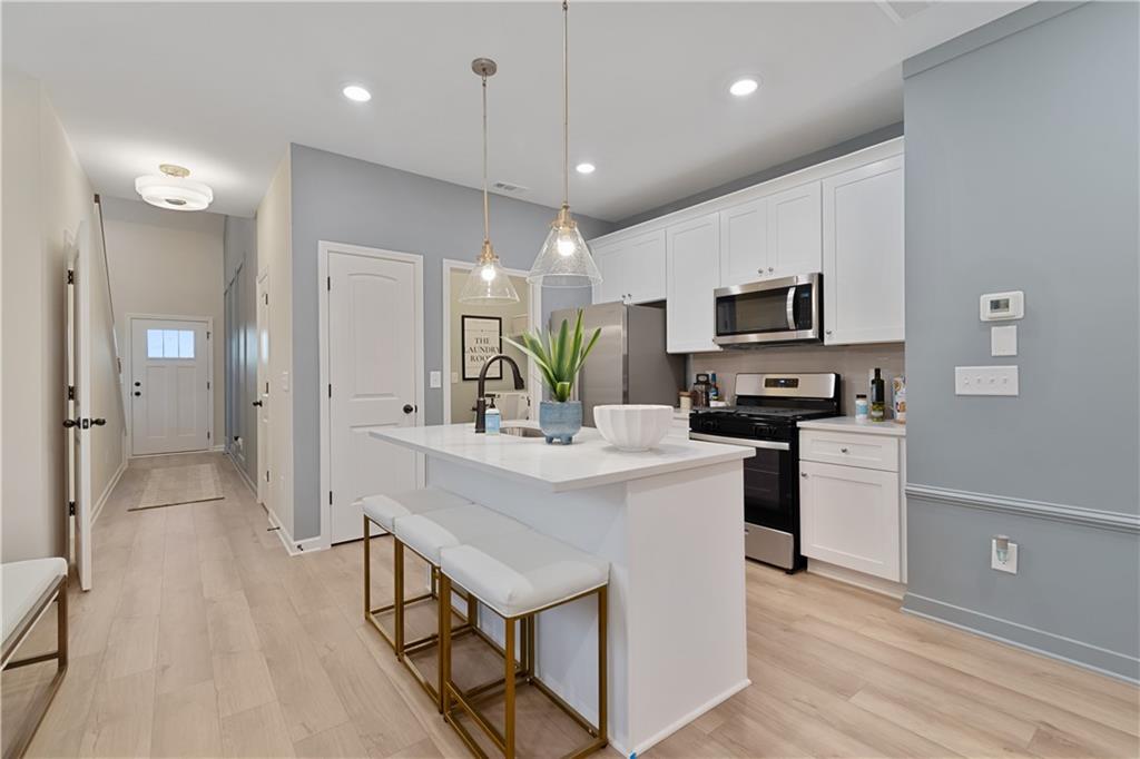 259 Abbotts Xing Circle Hampton, GA 30228 - Photo 7 of 39