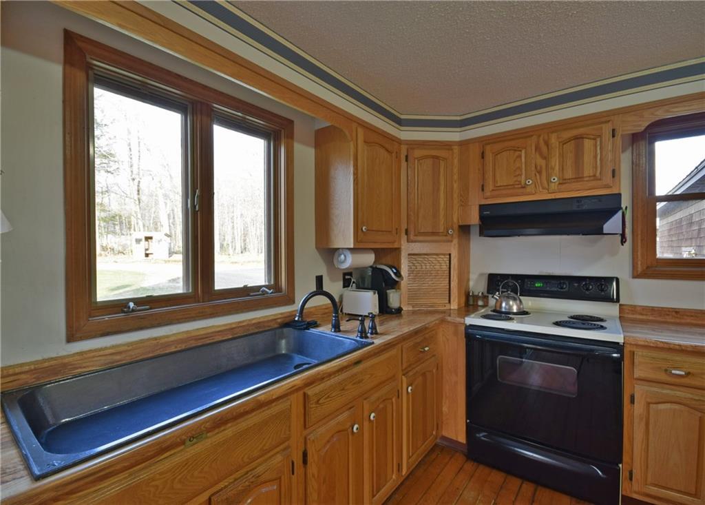 533 Townhouse Road Kenduskeag, ME 04450 - Photo 5 of 33 Metal Sink