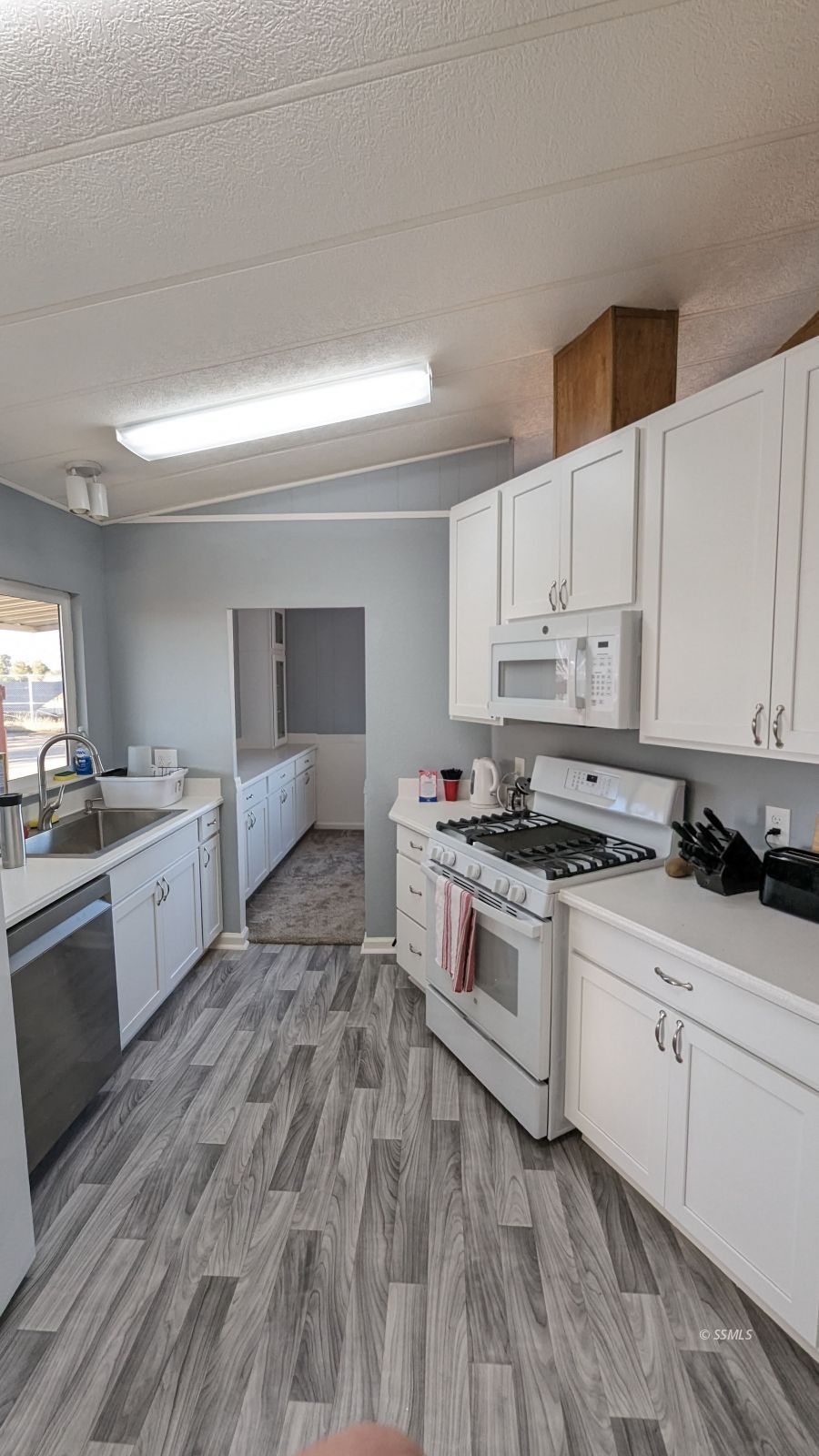 1021 North Leroy Street Ridgecrest, CA 93555 - Photo 7 of 19
