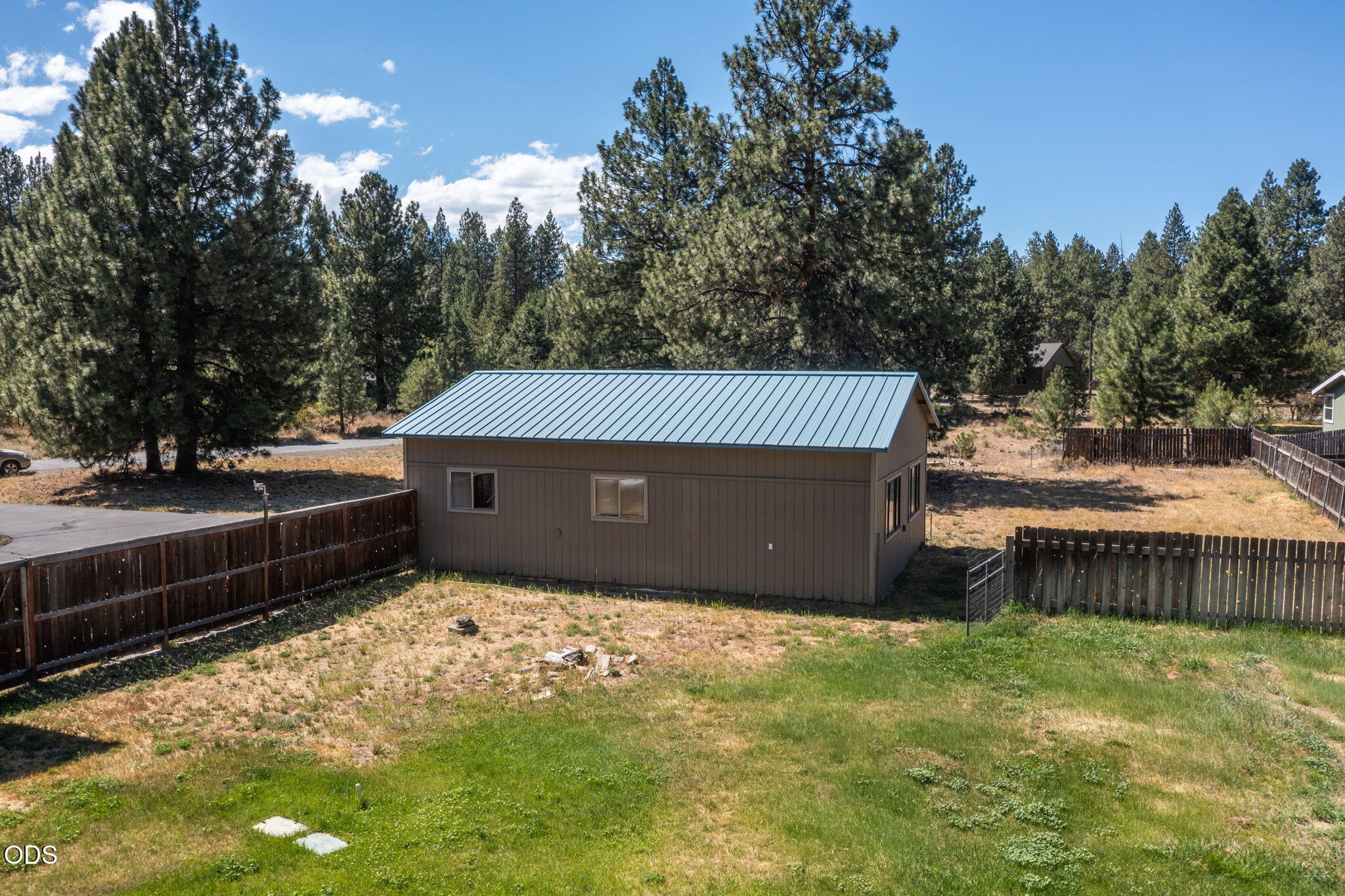 60180 Pawnee Road Bend, OR 97702 - Photo 48 of 53