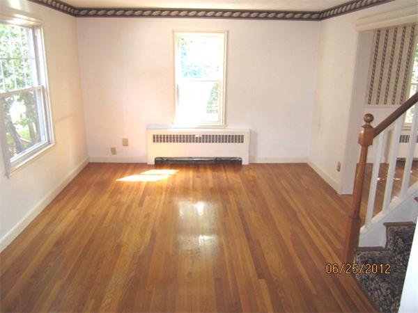 7 Alexander Road Worcester, MA 01606 - Photo 5 of 30 Gallery Image 5