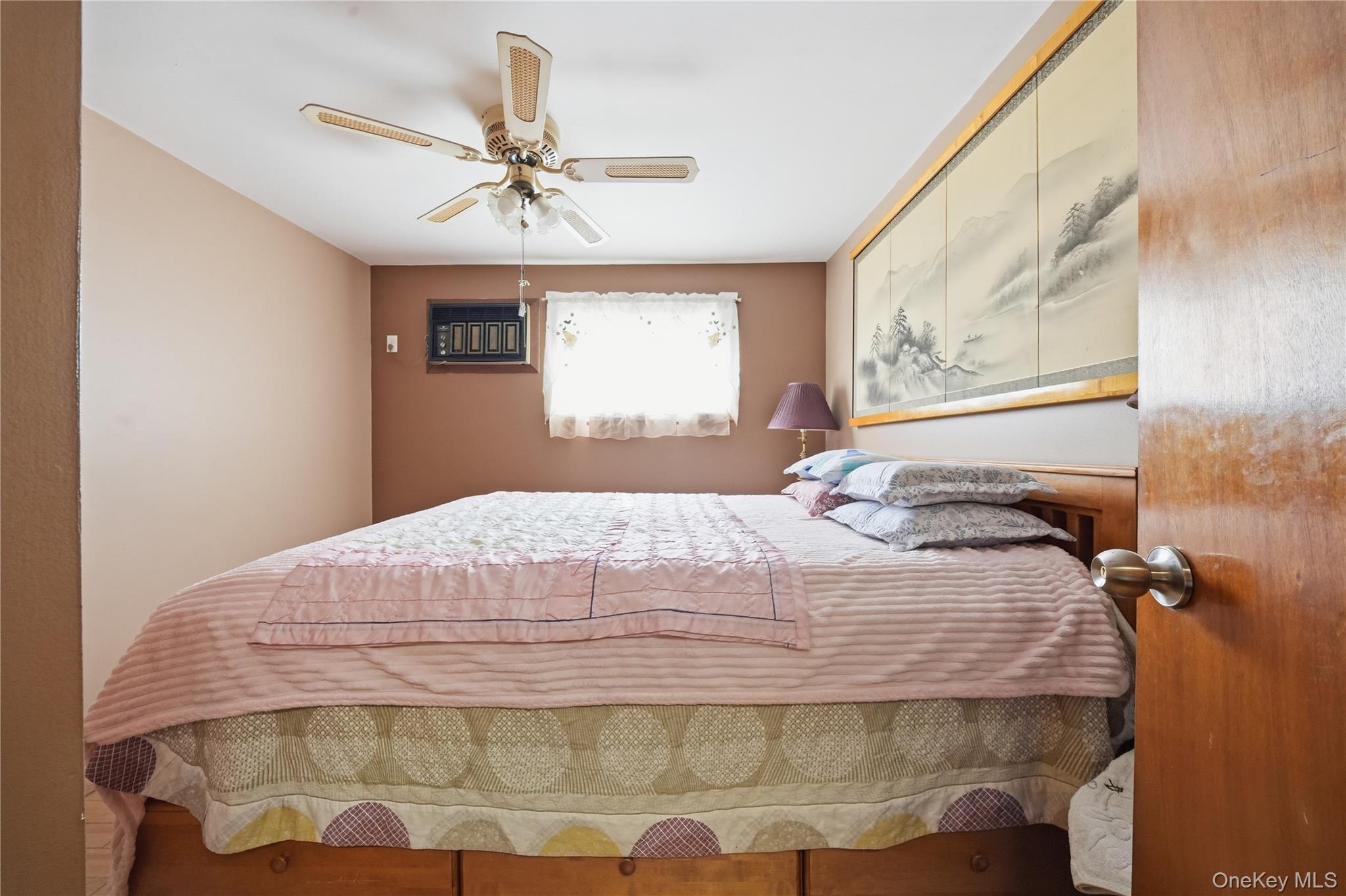 39 West 11th Road Queens, NY 11693 - Photo 9 of 28 Not virtually staged