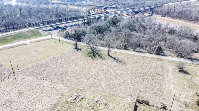 $70,000 | 38030 Boot Hill Road East, Wallis, TX 77485