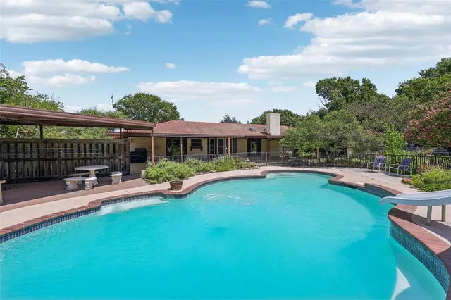 $799,999 | 2004 Bonanza Drive, Sachse, TX 75048