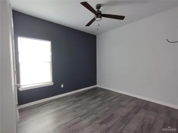 $1,200 | 1001 North Maryland Street, Unit 2, Alton, TX 78573