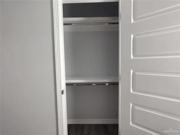 $1,200 | 1001 North Maryland Street, Unit 2, Alton, TX 78573