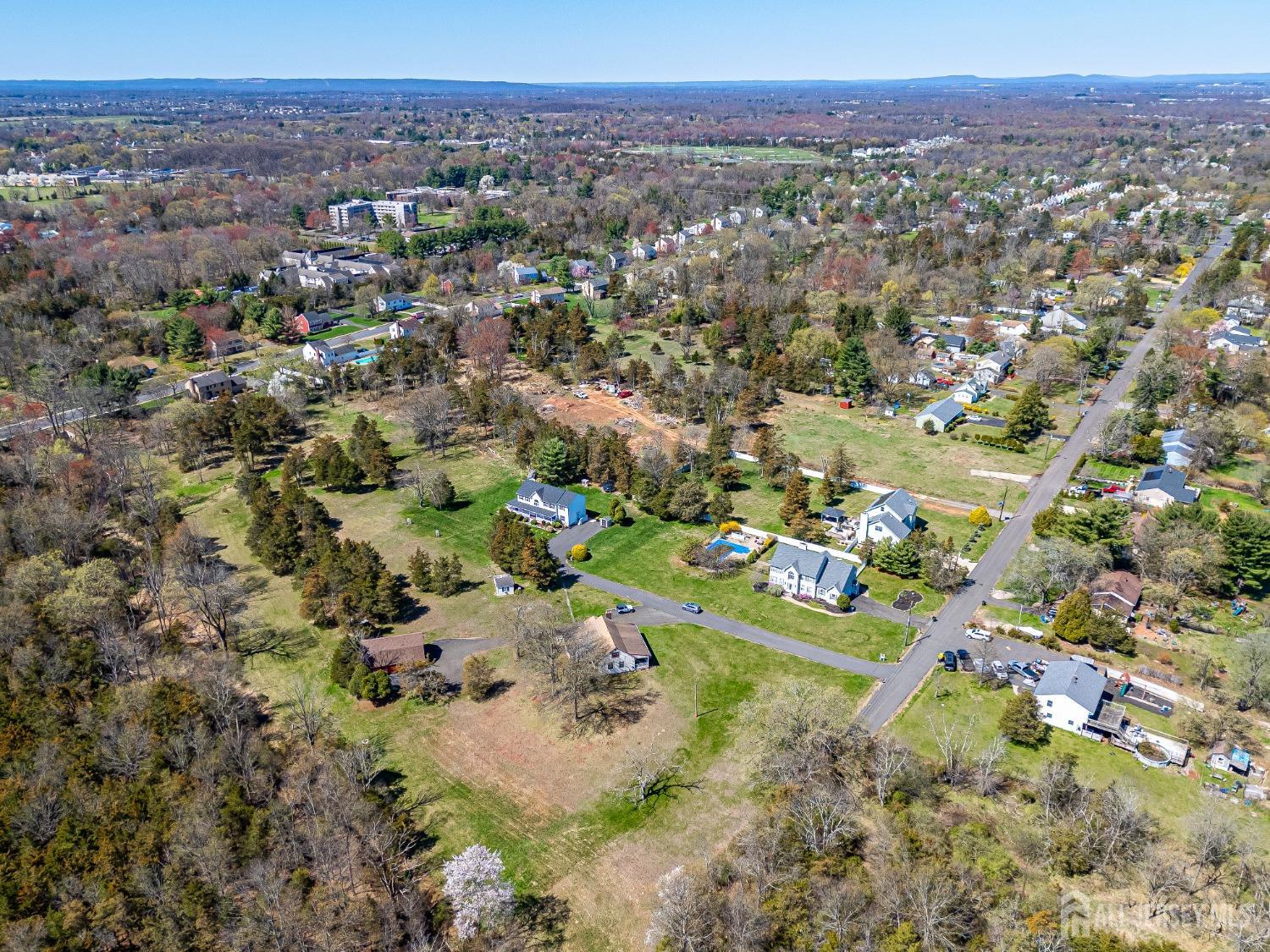 80 Gates Road Somerset, NJ 08873 - Photo 8 of 56 Gallery Image 8