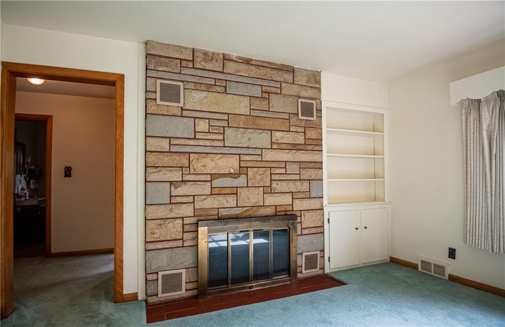 856 Sugar Hollow Road Hermitage, PA 16148 - Photo 5 of 18 a view of an empty room and fire place