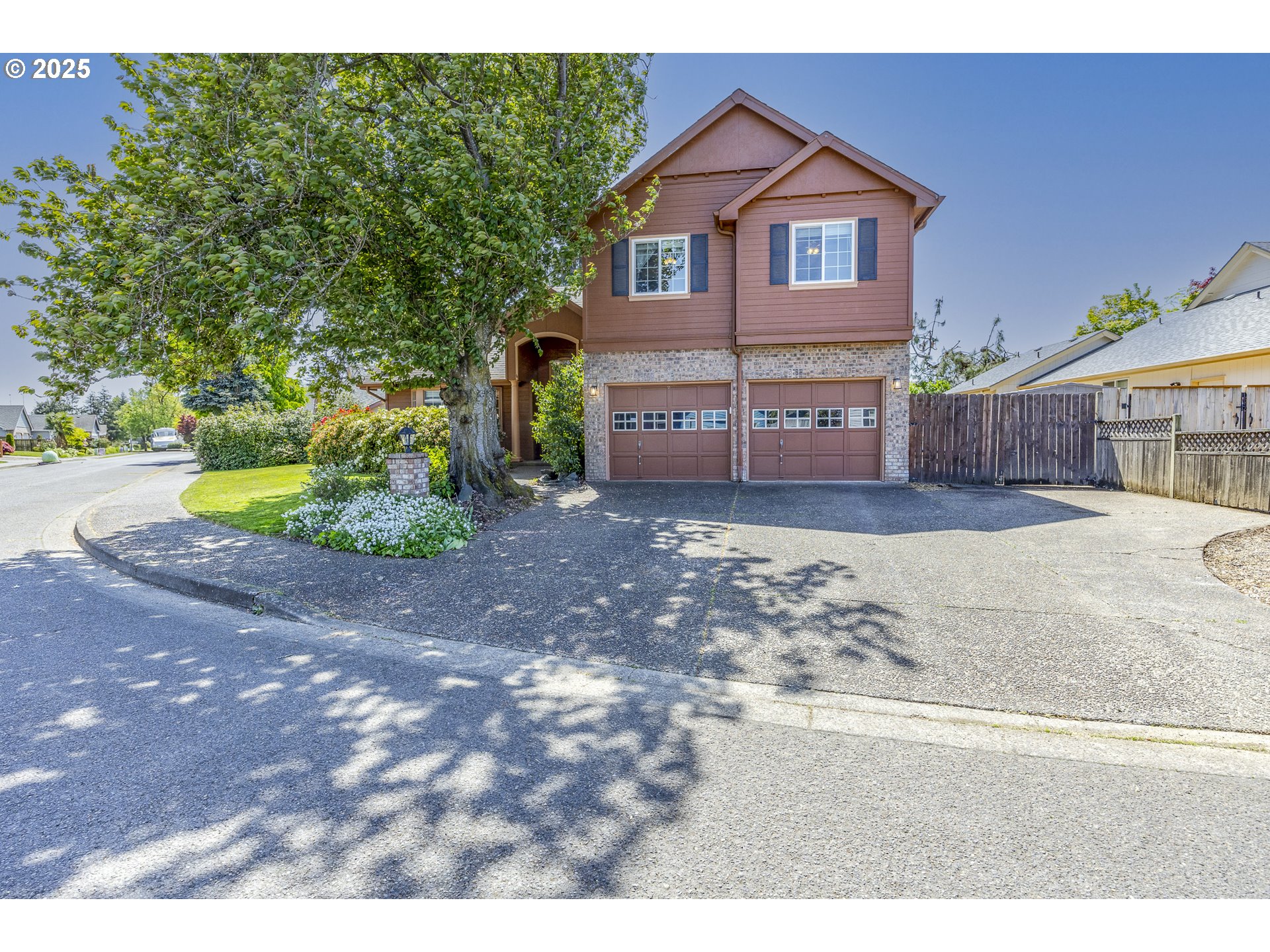 976 Marquet Way Eugene, OR 97401 - Photo 2 of 45