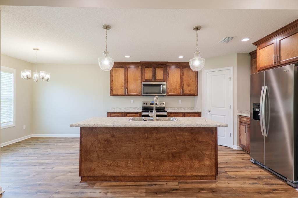 4454 White Water Road Valdosta, GA 31601 - Photo 9 of 33 Gallery Image 9