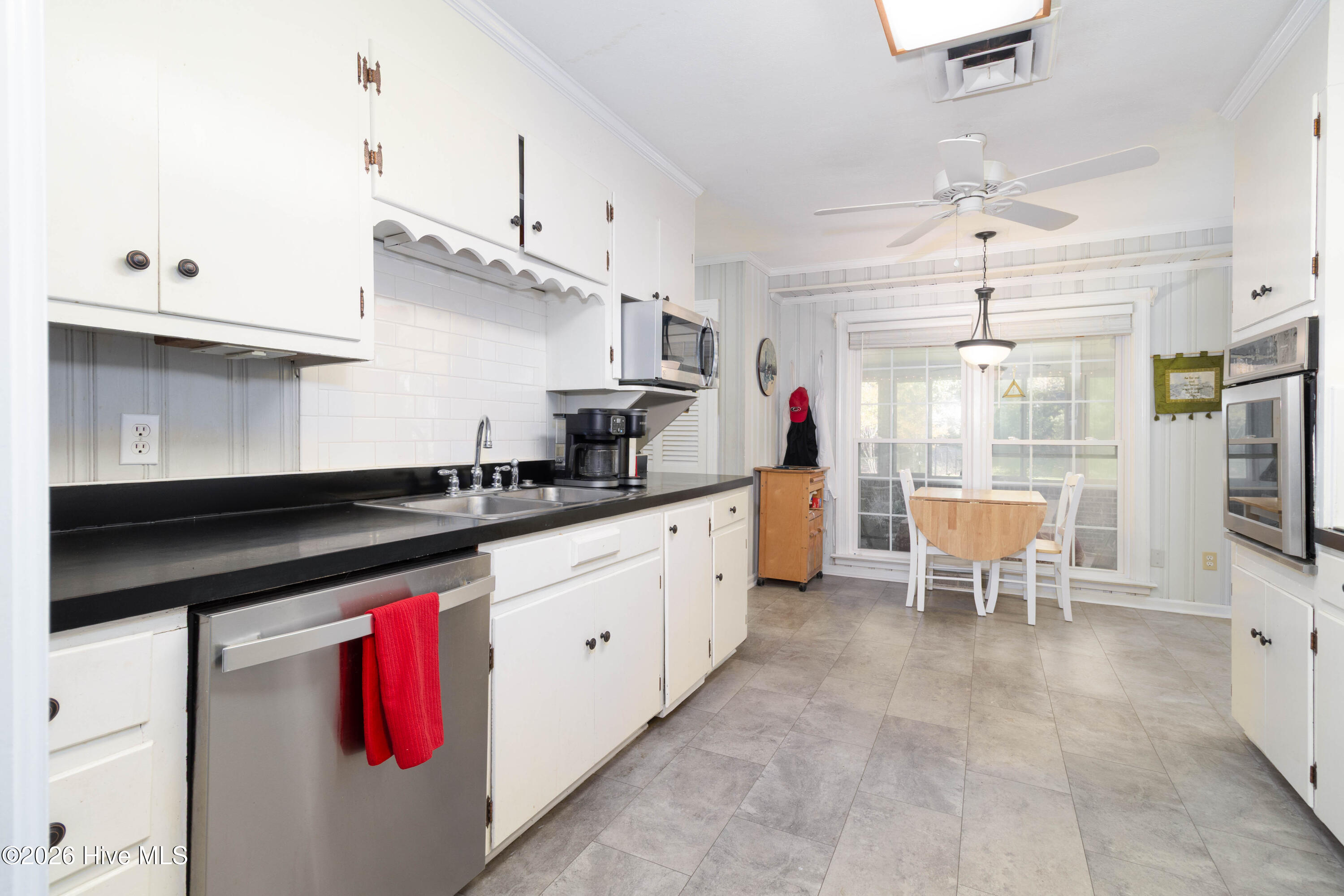 212 Robin Lane Edenton, NC 27932 - Photo 12 of 43 Another view of kitchen