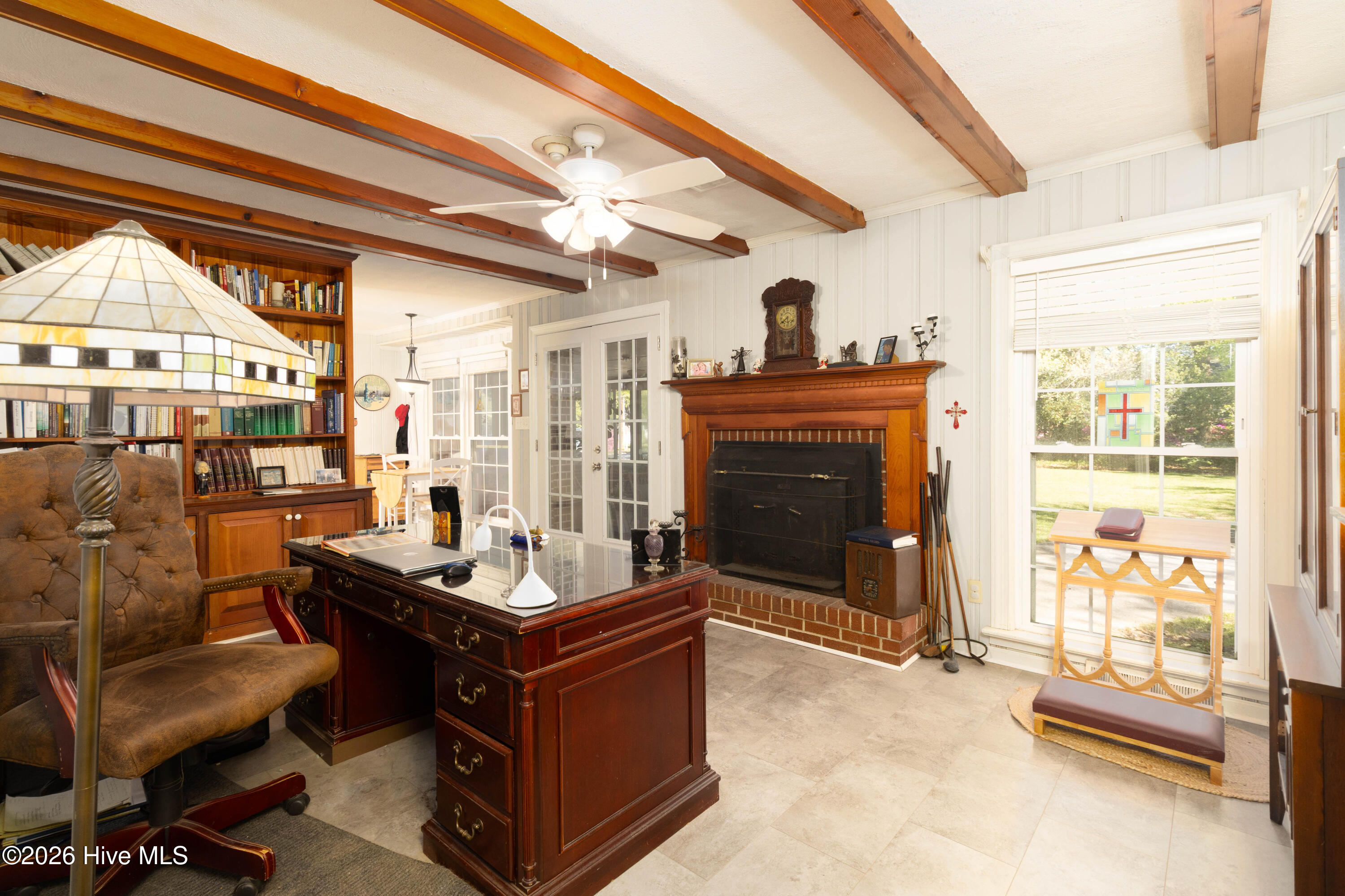 212 Robin Lane Edenton, NC 27932 - Photo 22 of 43 This room could be office or family room