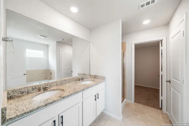 $2,650 | 3868 Copper River, Bulverde, TX 78163