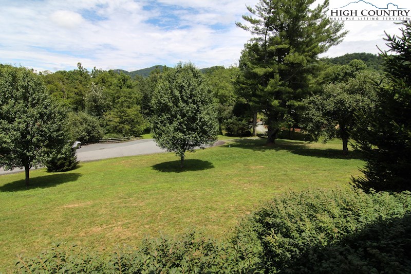 276 East Rivers Edge Boone, NC 28607 - Photo 23 of 41 Gallery Image 23