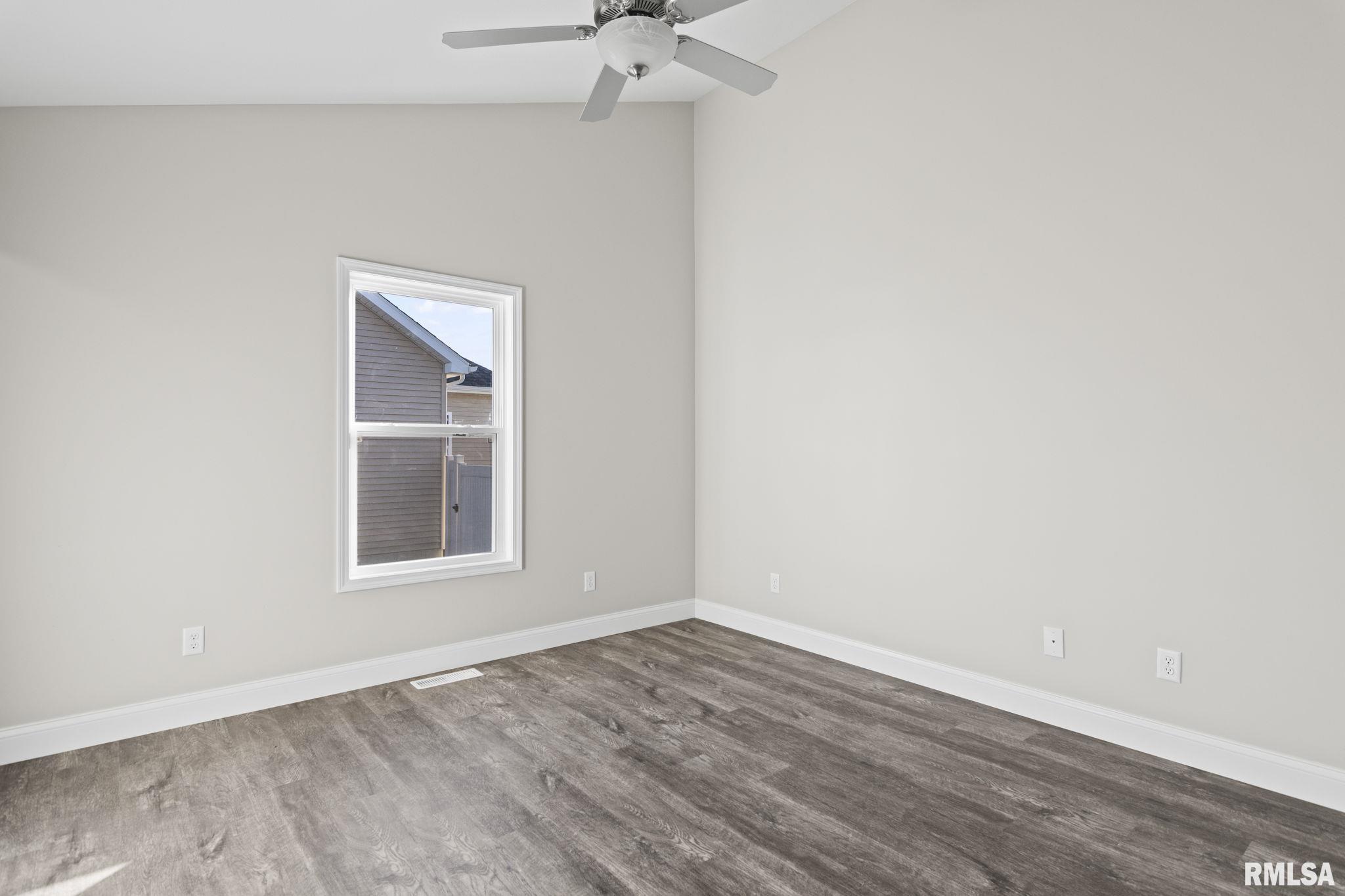 3604 Peach Tree Drive Springfield, IL 62711 - Photo 23 of 43 Gallery Image 23