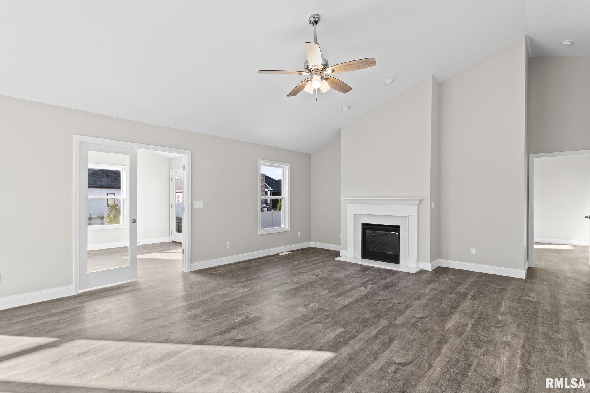 3604 Peach Tree Drive Springfield, IL 62711 - Photo 4 of 43 Gallery Image 4