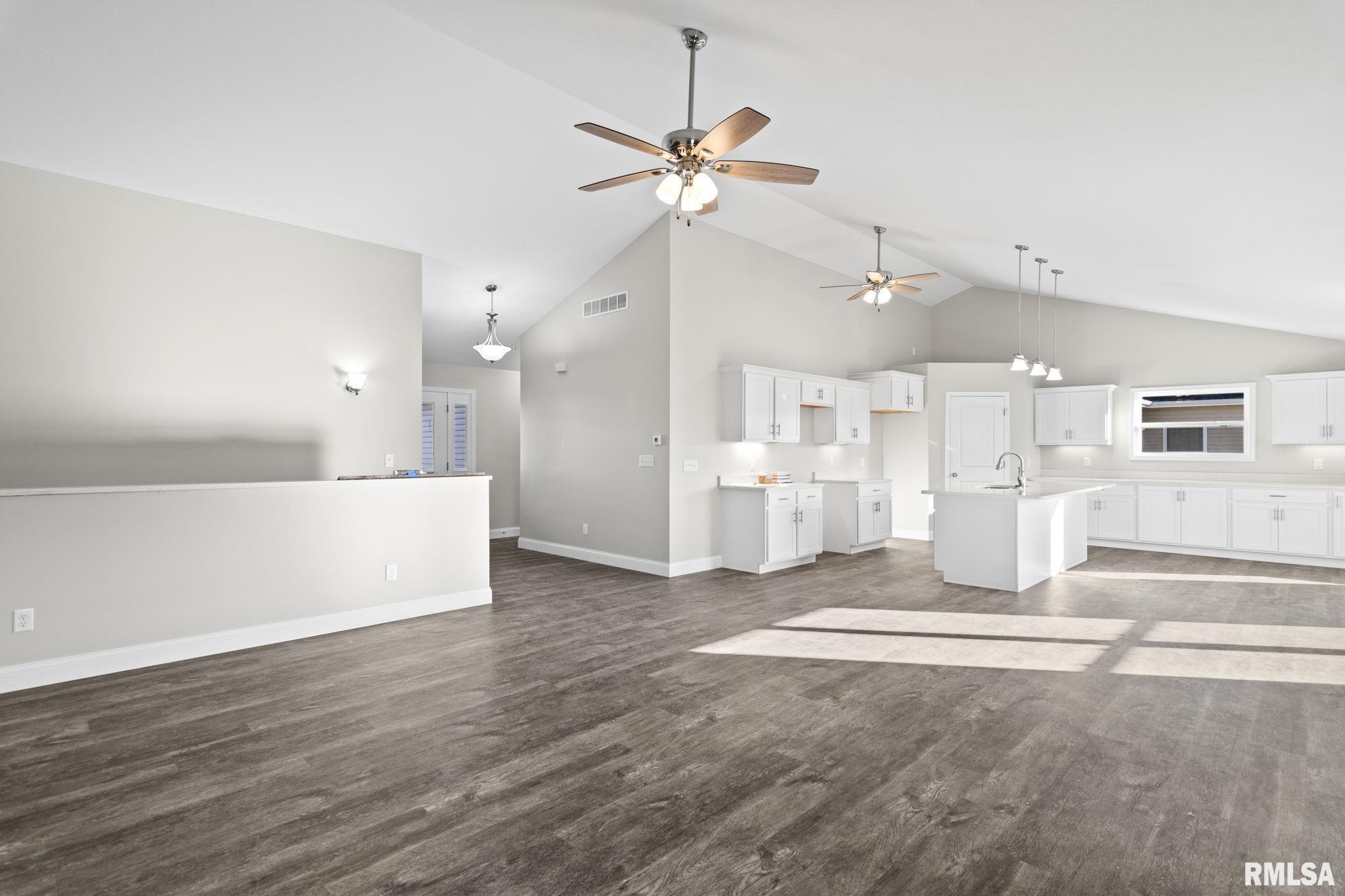 3604 Peach Tree Drive Springfield, IL 62711 - Photo 6 of 43 Gallery Image 6