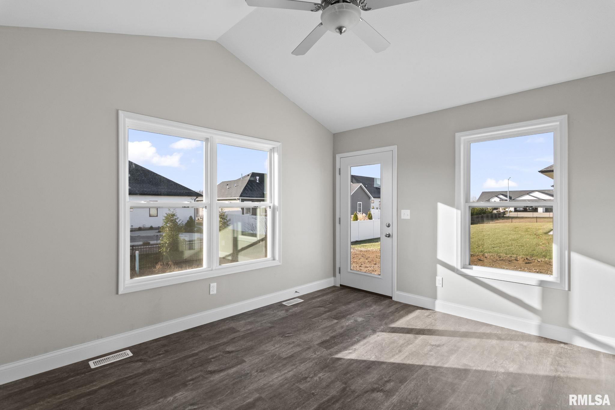 3604 Peach Tree Drive Springfield, IL 62711 - Photo 7 of 43 Gallery Image 7
