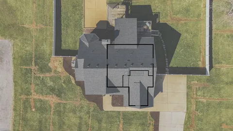 $699,900 | 555 Old Woodbury Pike, Readyville, TN 37149