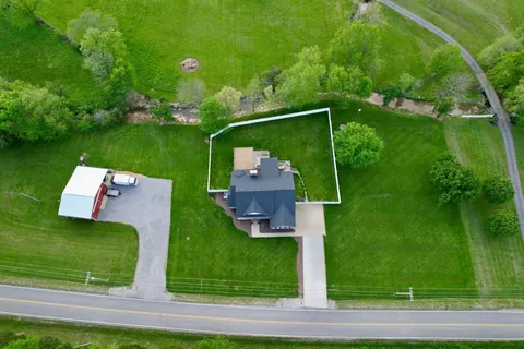 $699,900 | 555 Old Woodbury Pike, Readyville, TN 37149