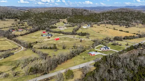 $699,900 | 555 Old Woodbury Pike, Readyville, TN 37149