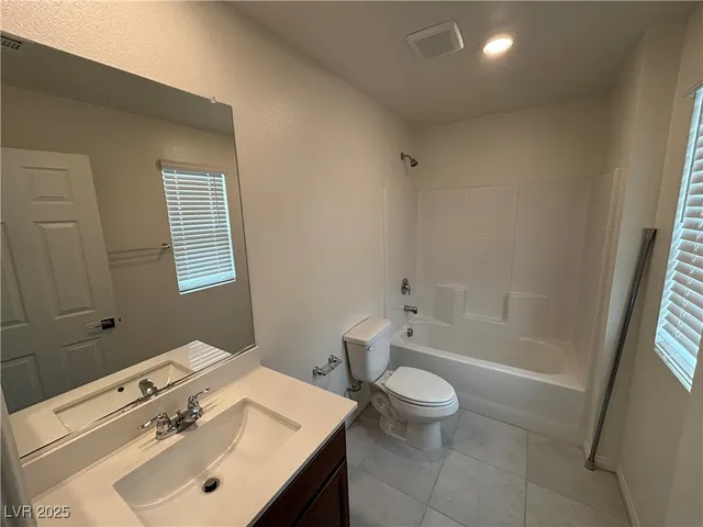 $2,985 | 8635 Vermont Vista Street, Las Vegas, NV 89113