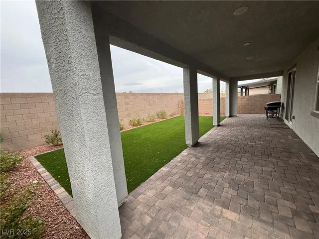 $2,985 | 8635 Vermont Vista Street, Las Vegas, NV 89113