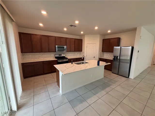 $2,985 | 8635 Vermont Vista Street, Las Vegas, NV 89113
