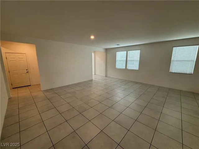 $2,985 | 8635 Vermont Vista Street, Las Vegas, NV 89113