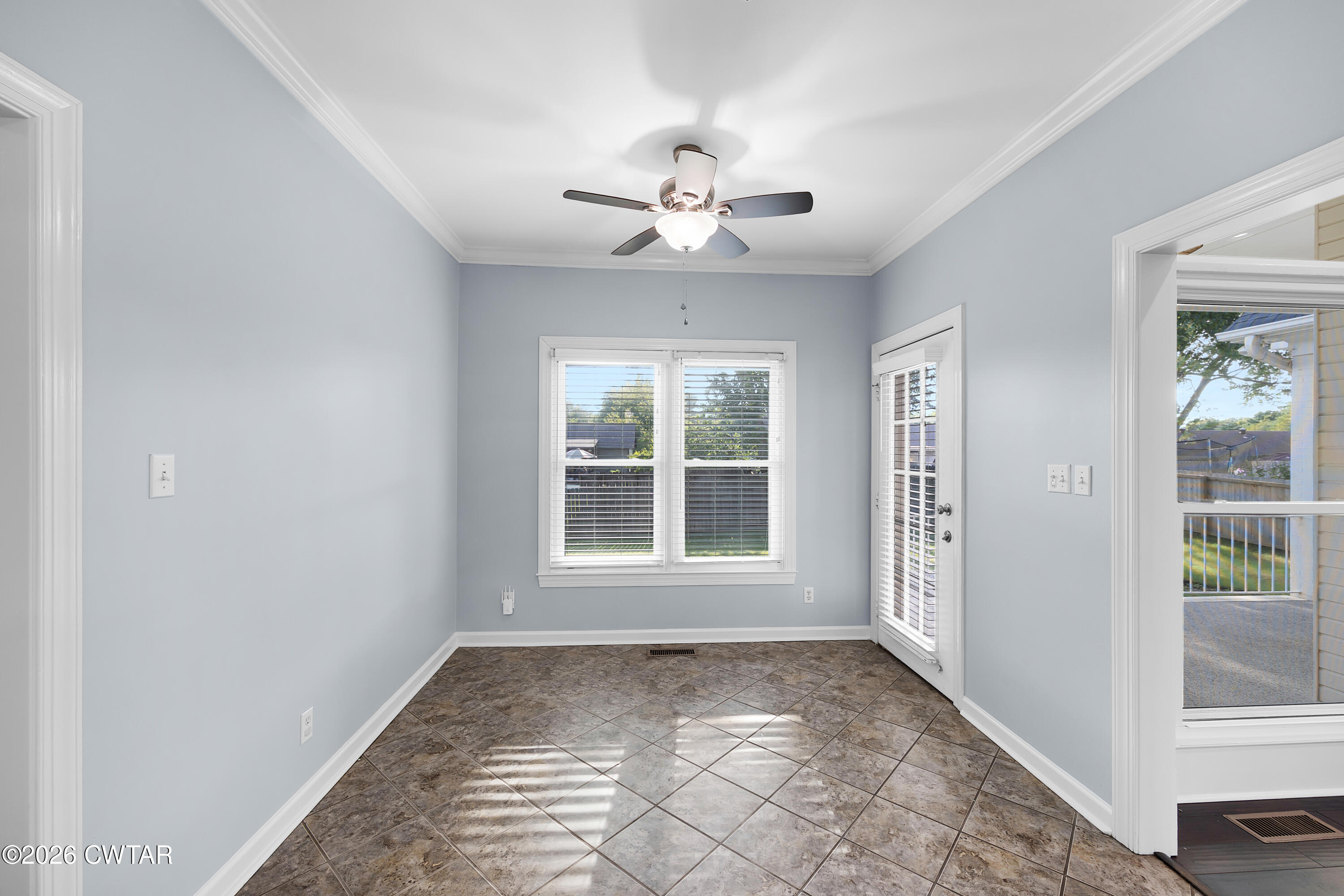 77 Raleigh Place Jackson, TN 38305 - Photo 15 of 25 EN4A4031