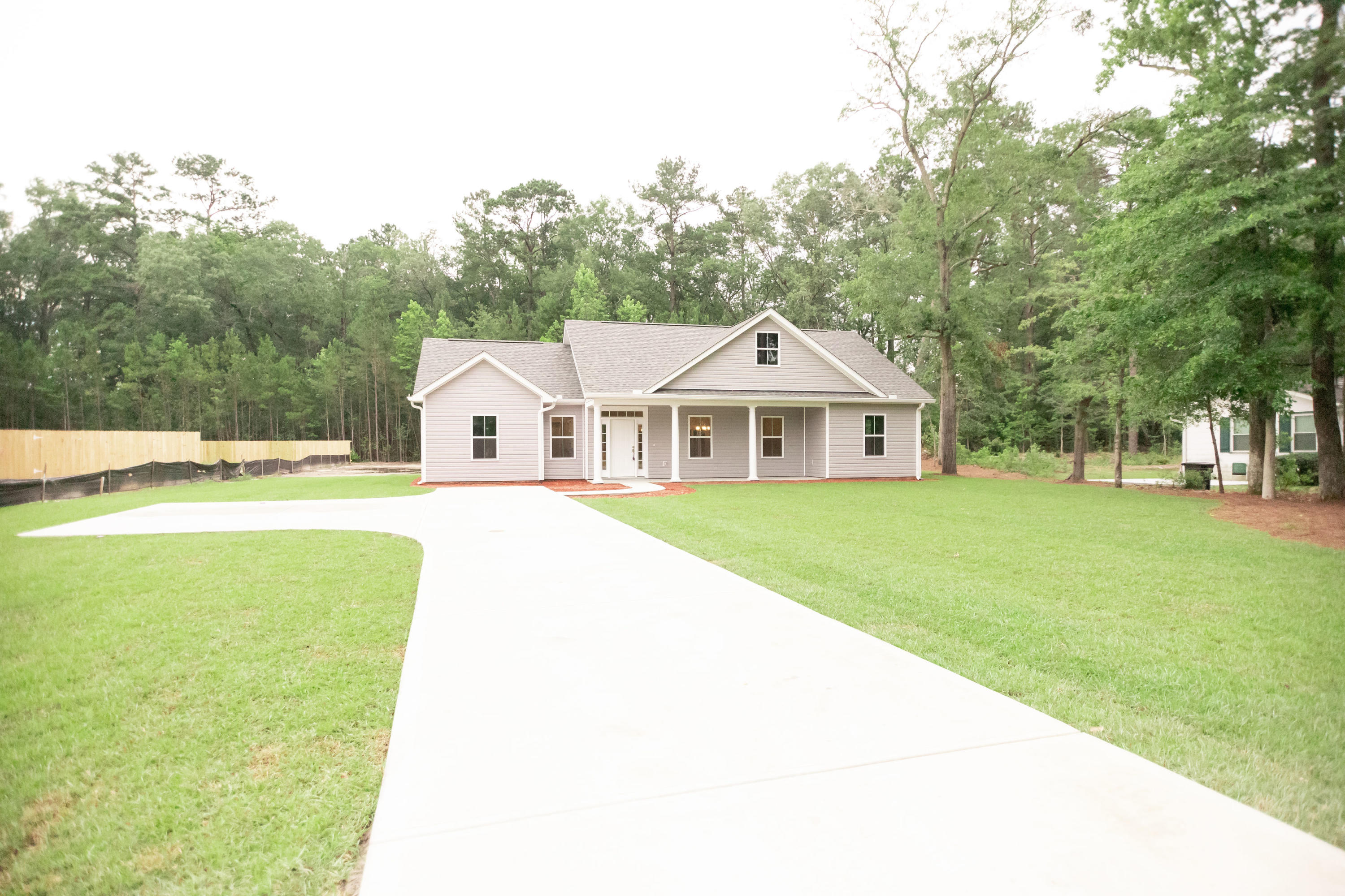 610 Hiers Corner Road Walterboro, SC 29488 - Photo 6 of 41 Front