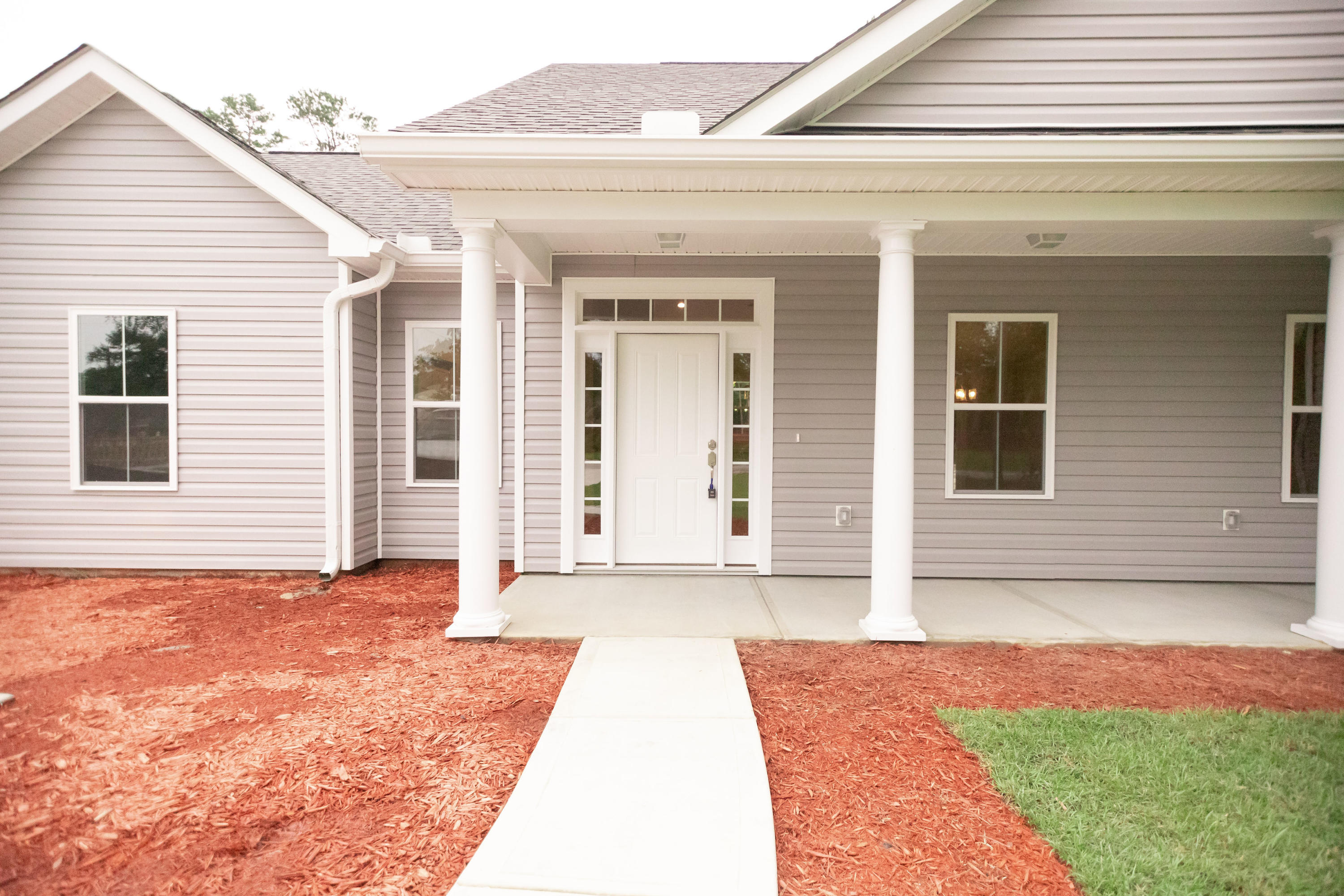 610 Hiers Corner Road Walterboro, SC 29488 - Photo 7 of 41 Front door