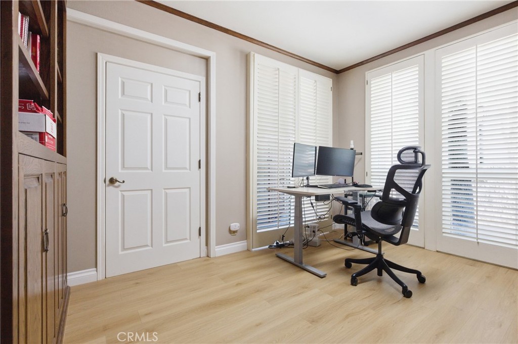 651 Edith Way Long Beach, CA 90807 - Photo 19 of 55