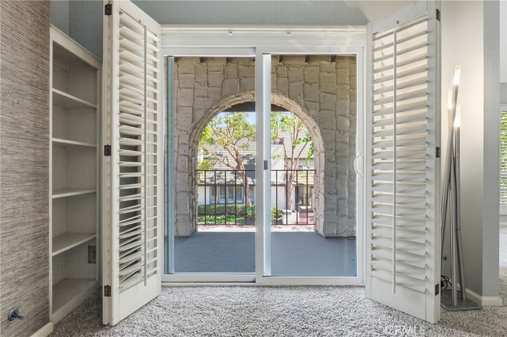 651 Edith Way Long Beach, CA 90807 - Photo 28 of 55
