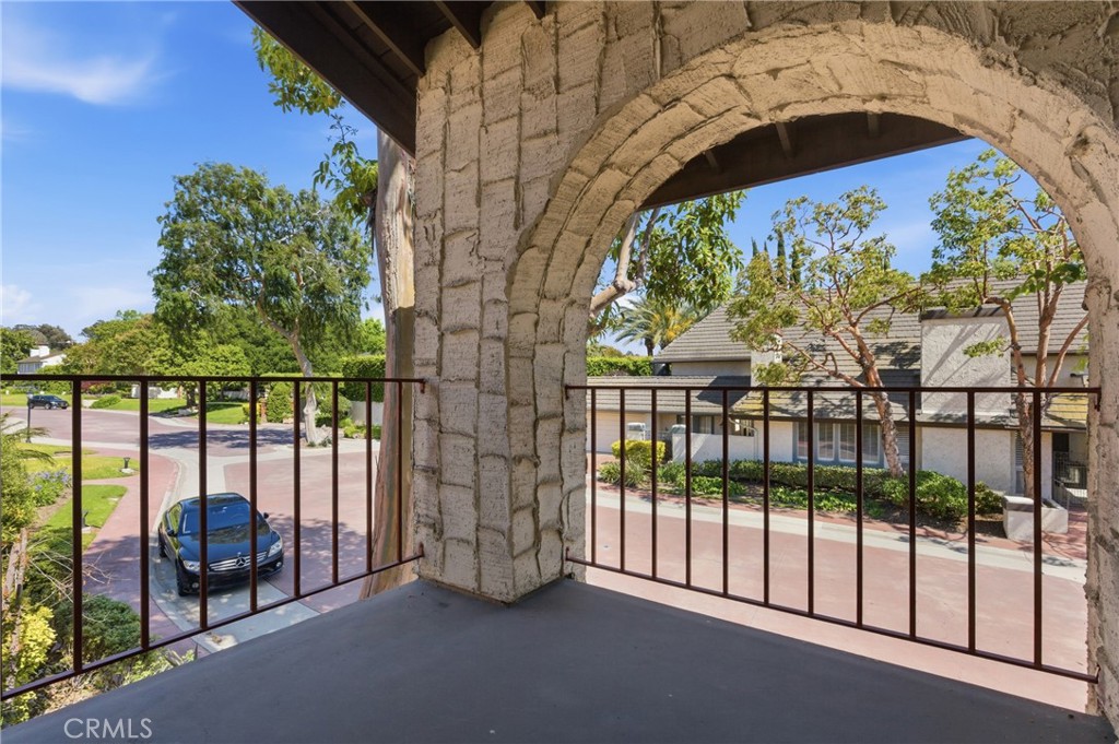 651 Edith Way Long Beach, CA 90807 - Photo 35 of 55 Gated front porch
